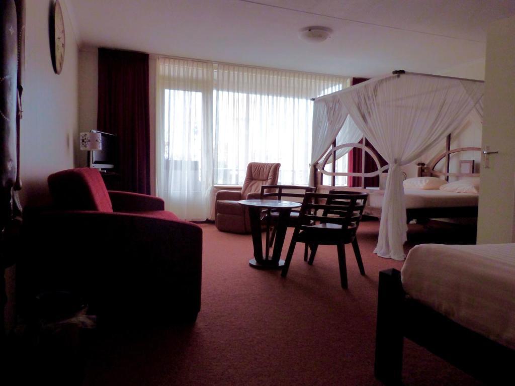 Hotel Wienerhof Den Helder Værelse billede